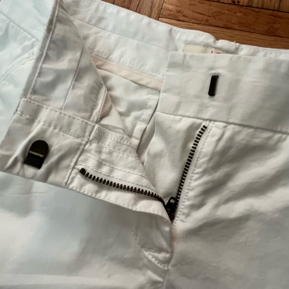 J.Crew Chino White Women’s Shorts Sz 2 - Picture 4 of 9